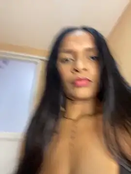 Luna025 online show from 11.12.25