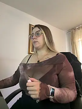 CurvyLust x online show from 05.21.26