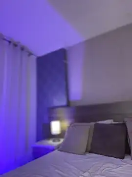 Snapshot of MiilaBlake chatting on 04.10.26 MiilaBlake online show from 04.10.26