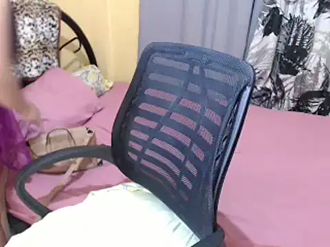 Snapshot of Gelai20 chatting on 12.05.25 Gelai20 online show from 12.05.25