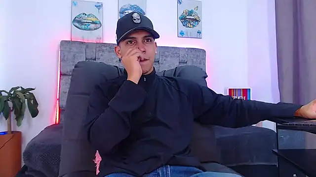 david santos16 online show from 11.04.25