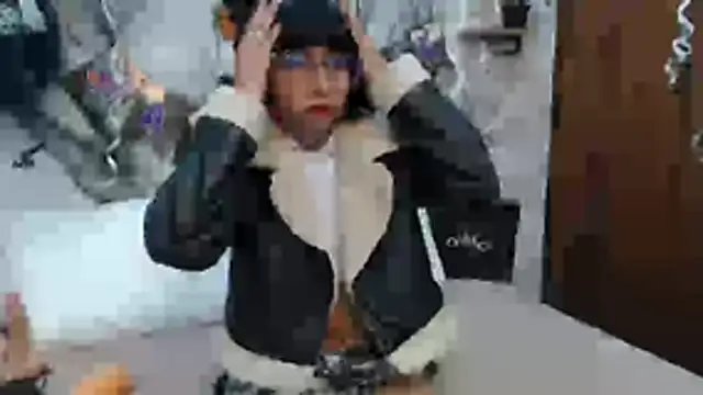 VioletxBloom online show from 10.19.25