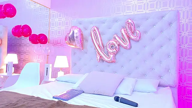 Snapshot of Samanta_Isel chatting on 02.10.26 Samanta Isel online show from 02.10.26