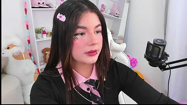 Snapshot of dolce_antonellaa chatting on 02.20.26 dolce antonellaa online show from 02.20.26