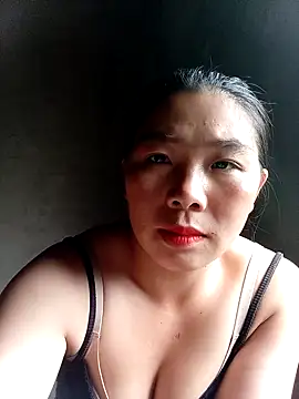 quynhkoolbae online show from 09.30.25