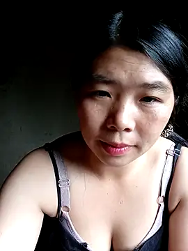 quynhkoolbae online show from 10.08.25