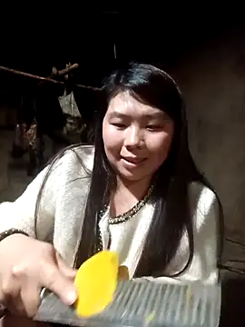 quynhkoolbae online show from 02.24.26