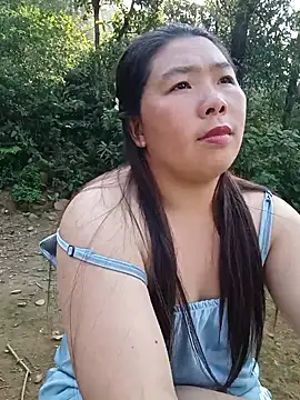 quynhkoolbae online show from 03.31.26