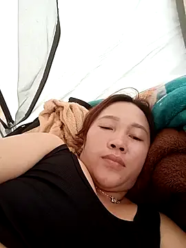 miumiu 00 online show from 10.13.25