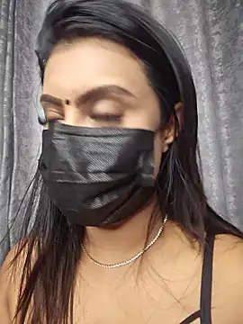 Indian GlowingMiax online show from 03.11.26