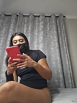 Indian GlowingMiax online show from 03.12.26