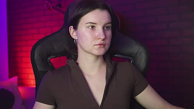 AgataWillis online show from 10.11.25