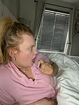 MysteriousMylaX online show from 03.29.26