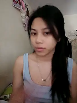 Snapshot of Katanh chatting on 10.18.25 Katanh online show from 10.18.25