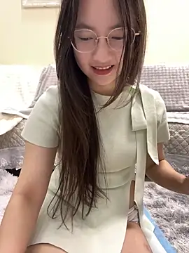 Snapshot of laowumeimei chatting on 10.01.25 laowumeimei online show from 10.01.25