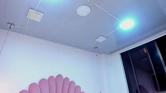 LunaRossy online show from 09.26.25