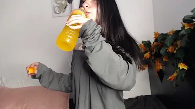   abrill   online show from 10.16.25