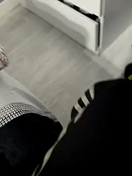 Snapshot of xxxfeo chatting on 11.03.25 xxxfeo online show from 11.03.25