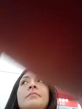 Danielaeliana online show from 11.28.25