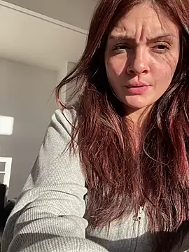 Danielaeliana online show from 07.02.26