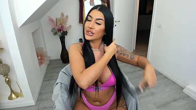 Snapshot of Ranya_Evy chatting on 02.28.26 Ranya Evy online show from 02.28.26