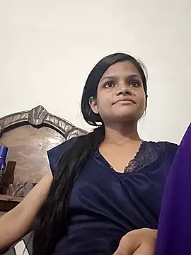 Komal0099 online show from 10.04.25