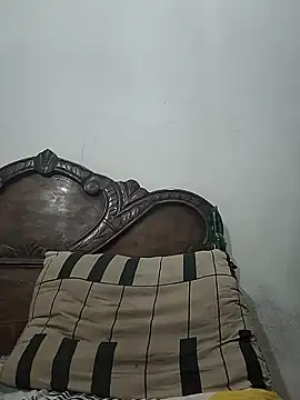 Komal0099 online show from 10.14.25