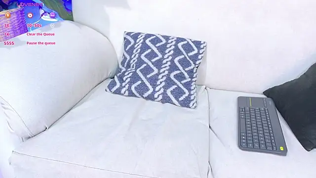 Daiisy kiss online show from 11.03.25