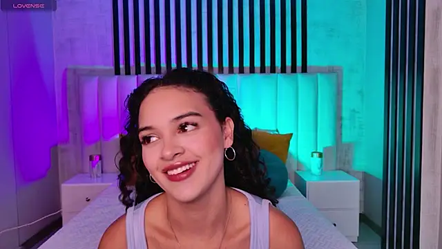 AprilRhodes  online show from 10.12.25