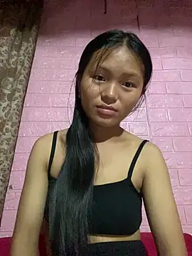 milo bae online show from 10.18.25