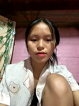 milo bae online show from 11.28.25