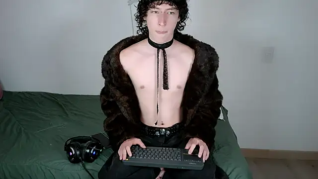 Snapshot of v3niceb1tch chatting on 03.03.26 v3niceb1tch online show from 03.03.26