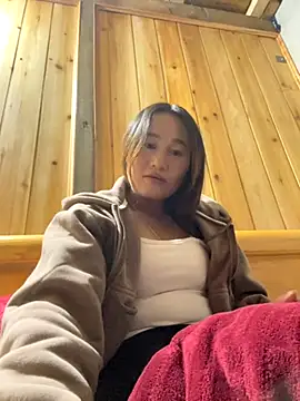 phungtiti online show from 11.29.25