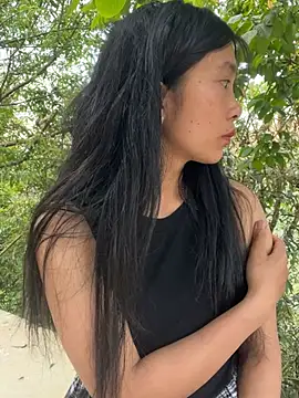 EmLy02 online show from 04.09.26