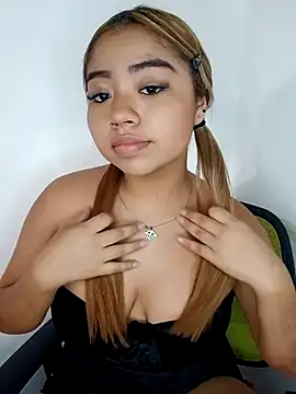 Emily  Hott online show from 01.14.26