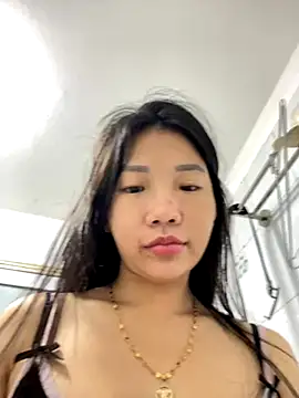 Miumieu online show from 11.09.25