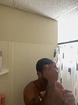 Kingstrokezxx online show from 11.13.25