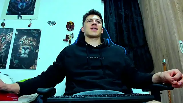 javiersexymann online show from 03.18.25