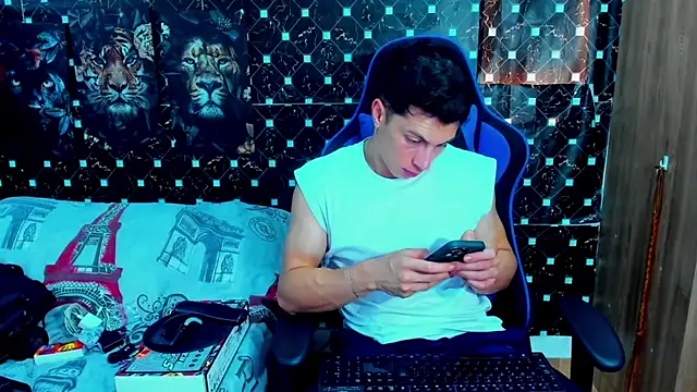 javiersexymann online show from 12.19.25