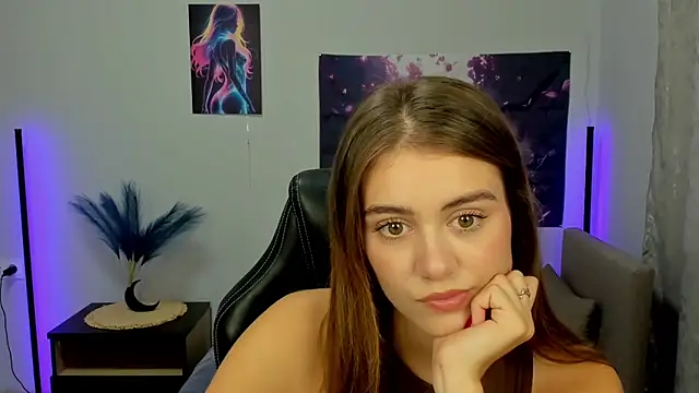 TracySpark online show from 10.02.25
