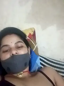 JULEE-740 online show from 10.14.25