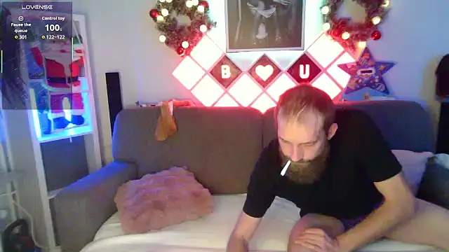 XBellaXundXUweX online show from 12.04.25