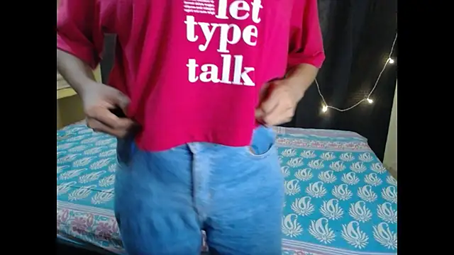 Snapshot of Vanya_7 chatting on 11.11.25 Vanya 7 online show from 11.11.25