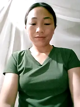 lucybaby00 online show from 04.18.26