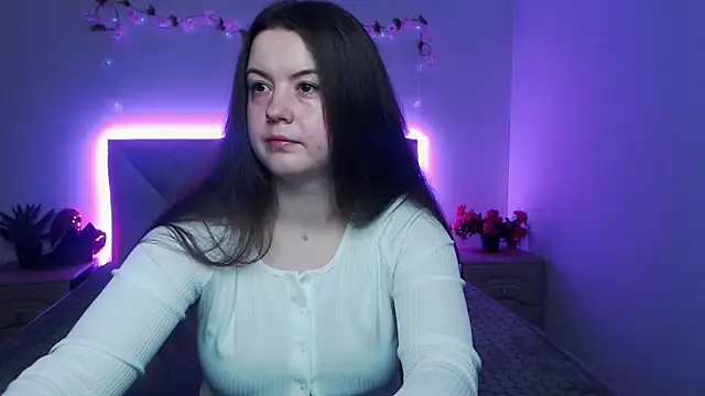 MavkaCute online show from 05.13.26