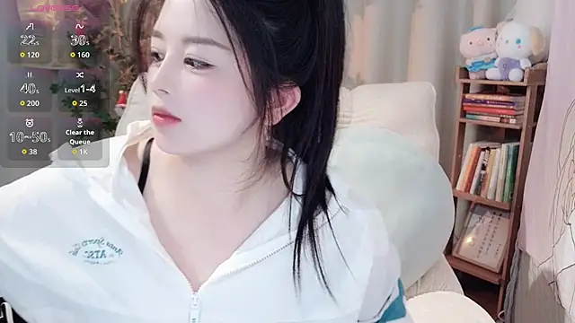 SweetTease2025 online show from 10.31.25