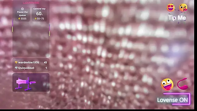 Snapshot of esmeraldaladys chatting on 01.15.26 esmeraldaladys online show from 01.15.26