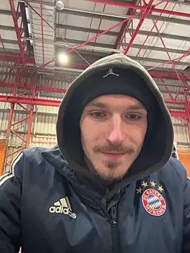 Snapshot of DeepShuk56 chatting on 12.18.25 DeepShuk56 online show from 12.18.25