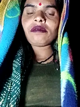 Snapshot of Soniya_pandit chatting on 11.26.25 Soniya pandit online show from 11.26.25