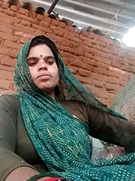 Snapshot of Soniya_pandit chatting on 11.27.25 Soniya pandit online show from 11.27.25